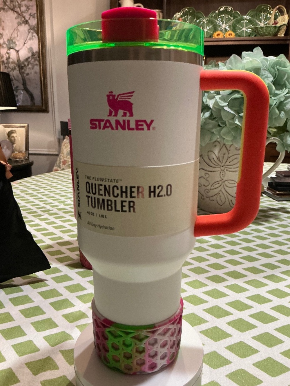 STANLEY NEON WHITE 40 OZ